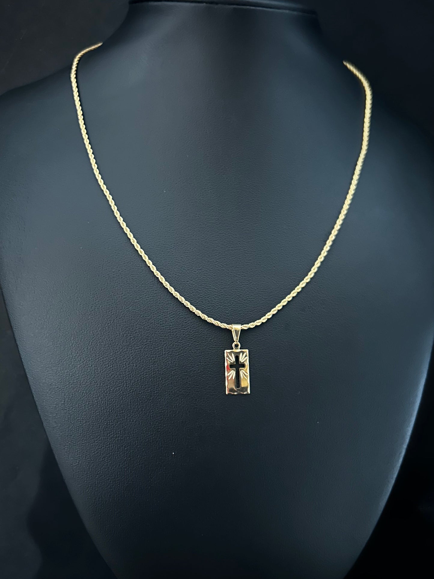 SET CADENA SOGA + CRUZ PLACA