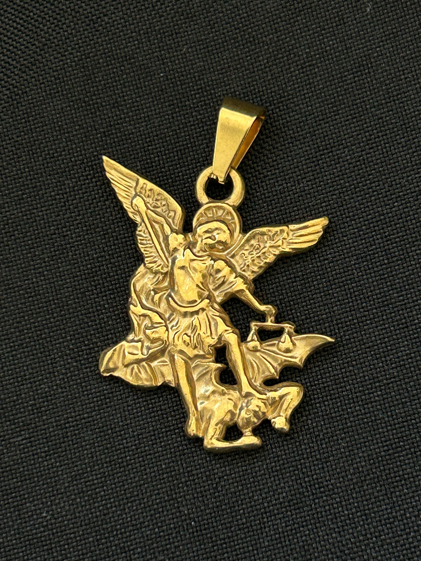 COLGANTE SAN MIGUEL ARCÁNGEL