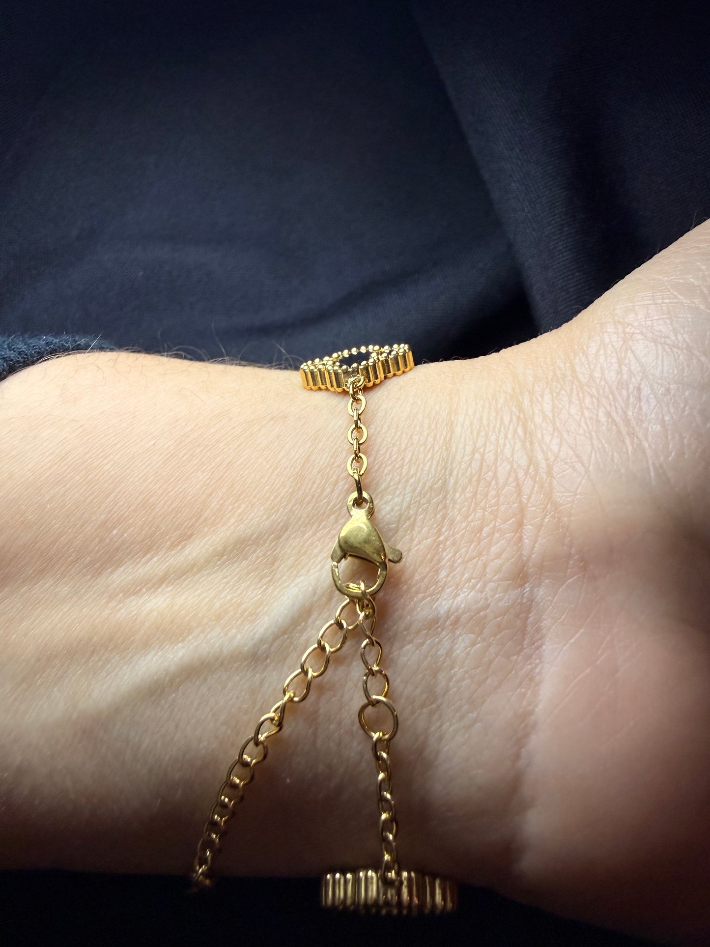 PULSERA TRÉBOL OBSIDIANA