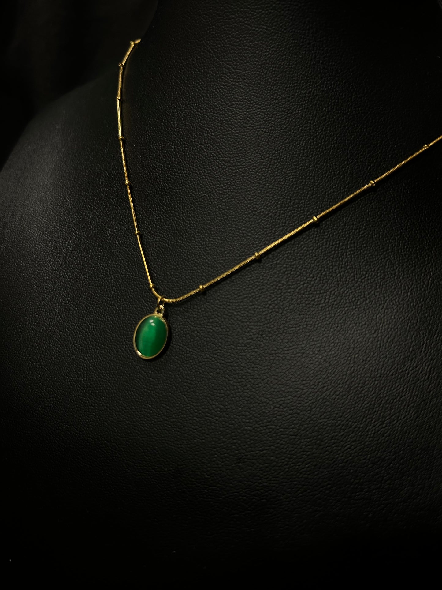 CADENA ESMERALDA