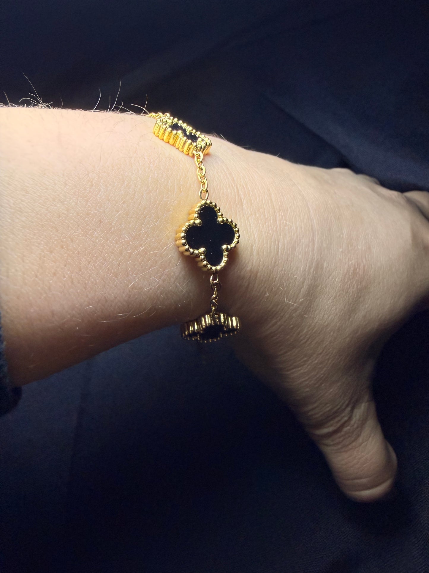 PULSERA TRÉBOL OBSIDIANA