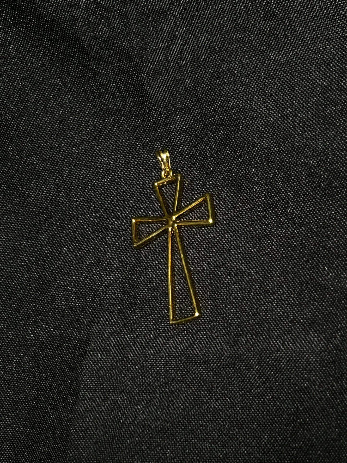 COLGANTE CRUZ LISO CENTRO GRANDE